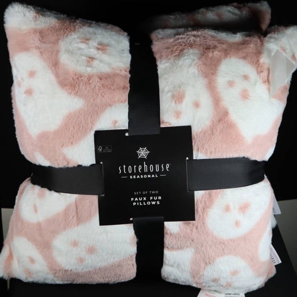 Storehouse Pink Ghost Pillows
